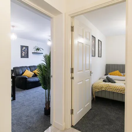 Open Mind Property - Luxury Apartment Near Hospital & Underground Free Parking For 2 Vehicles Southampton Exterior photo