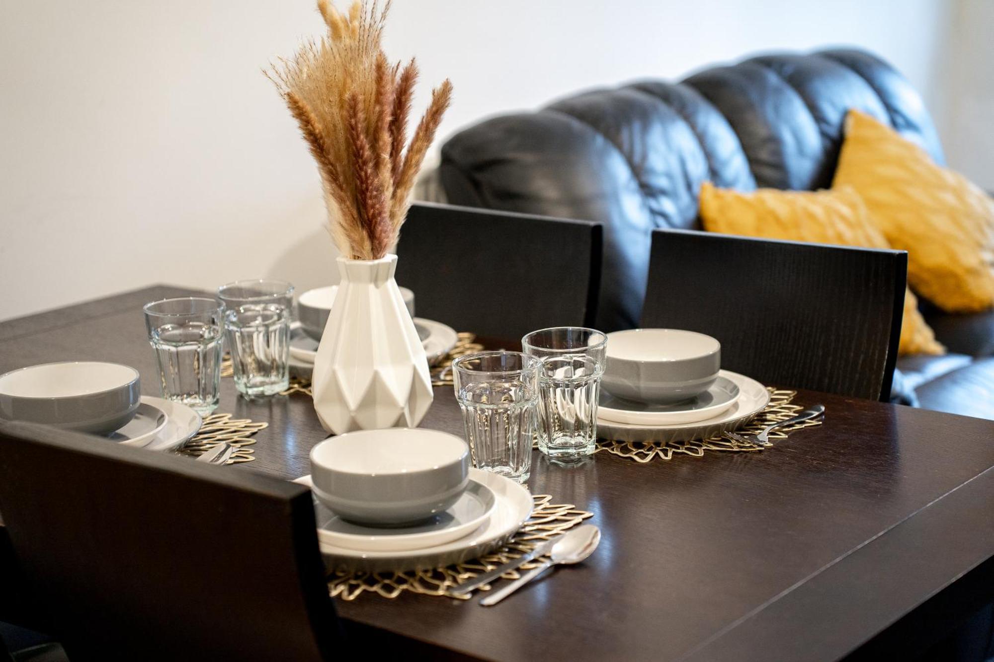 Open Mind - Luxury Near Hospital & Underground Free Parking For 2 Vehicles Southampton